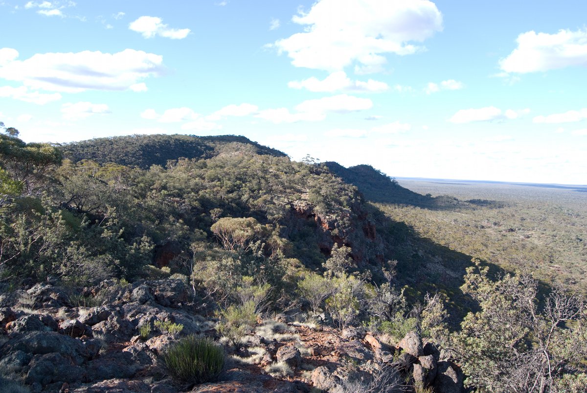 Looking NE along the south side from the top of Helena and Aurora Range (Bungalbin). - Helena and Aurora Range (Bungalbin)